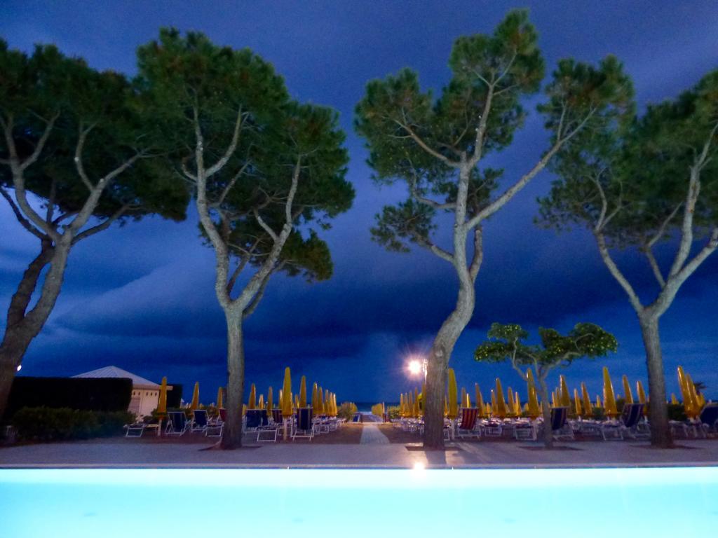 Mon Repos Hotell Lido di Jesolo Exteriör bild